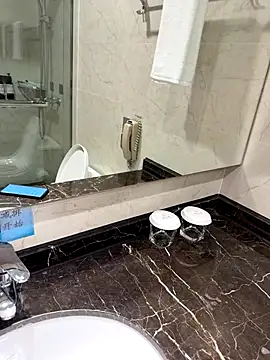 Snapshot of 866532 chatting on October 31, 2025, 2:51 pm 866532 online show from October 31, 2025, 2:51 pm