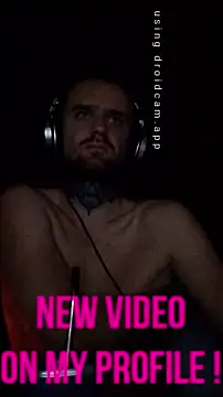 Snapshot of HappyZebra13 chatting on December 30, 2024, 11:17 pm HappyZebra13 online show from December 30, 2024, 11:17 pm