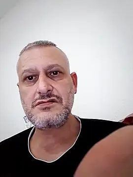 Snapshot of Husoban chatting on January 8, 2026, 8:05 am Husoban online show from January 8, 2026, 8:05 am