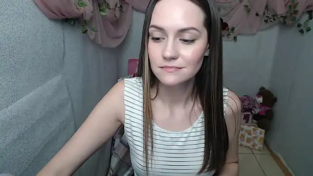 Snapshot of Lina_Star_S chatting on December 22, 2024, 10:38 am Lina Star S online show from December 22, 2024, 10:38 am
