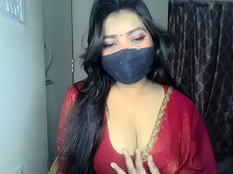 Snapshot of ishi_Beauty chatting on October 10, 2025, 6:23 am ishi Beauty online show from October 10, 2025, 6:23 am