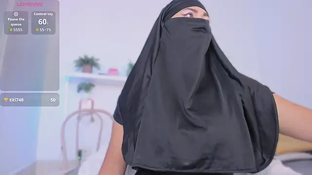 jazmin anbar online show from October 15, 2025, 7:03 pm