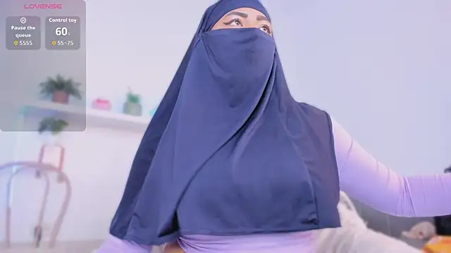 jazmin anbar online show from October 16, 2025, 7:04 pm