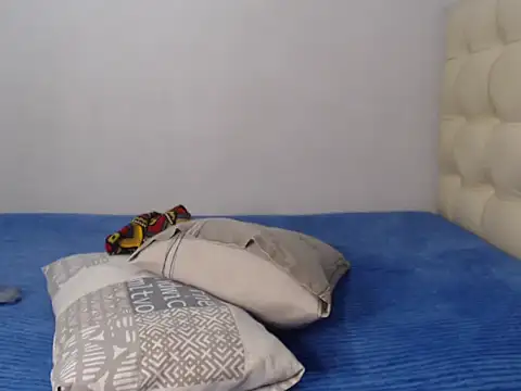 Bbw255 online show from September 19, 2025, 4:47 am