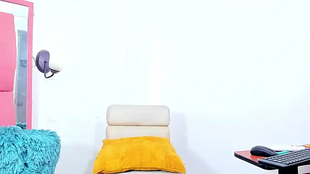 elizabeth rosa21 online show from January 31, 2025, 12:39 am