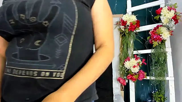 africa holmes online show from November 12, 2025, 2:23 am