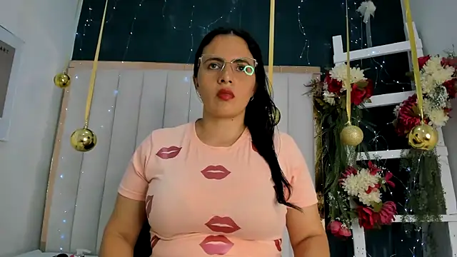 Snapshot of africa_holmes chatting on January 6, 2026, 2:15 am africa holmes online show from January 6, 2026, 2:15 am