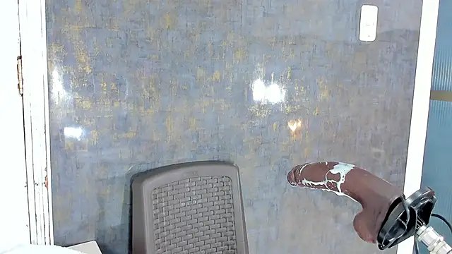 Snapshot of violett_collins_ chatting on November 7, 2025, 3:17 am violett collins online show from November 7, 2025, 3:17 am