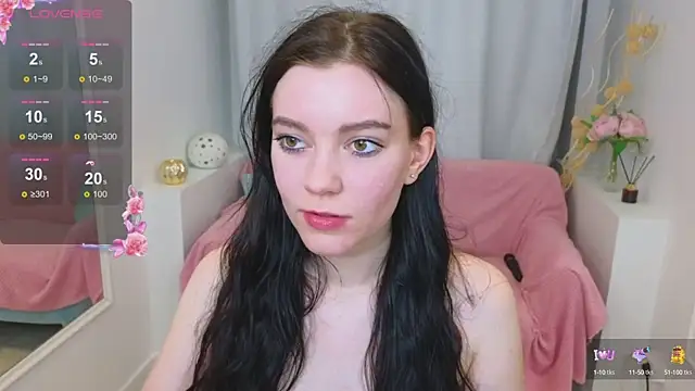 Snapshot of Lana__Cute_ chatting on February 25, 2025, 6:53 pm Lana Cute online show from February 25, 2025, 6:53 pm