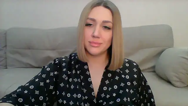 Snapshot of VickyLove047 chatting on January 4, 2025, 9:32 am VickyLove047 online show from January 4, 2025, 9:32 am