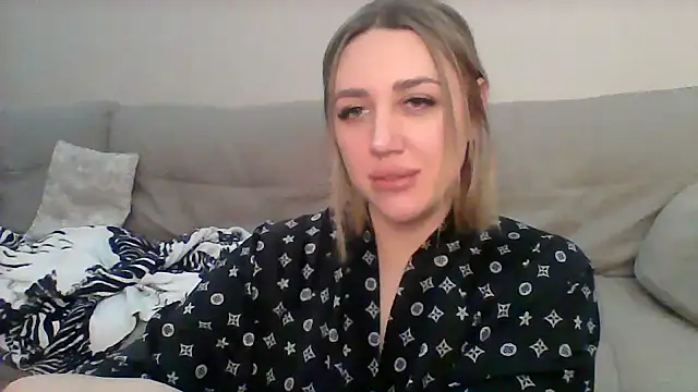 Snapshot of VickyLove047 chatting on January 16, 2025, 6:48 pm VickyLove047 online show from January 16, 2025, 6:48 pm