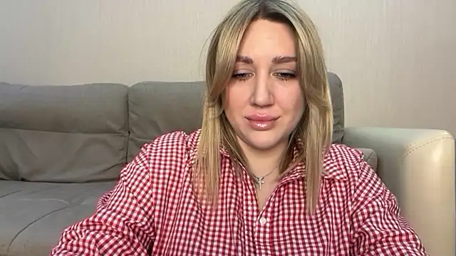 Snapshot of VickyLove047 chatting on January 9, 2026, 8:39 am VickyLove047 online show from January 9, 2026, 8:39 am