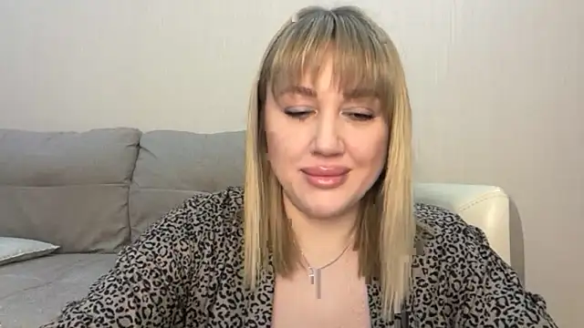 Snapshot of VickyLove047 chatting on February 23, 2026, 5:27 am VickyLove047 online show from February 23, 2026, 5:27 am