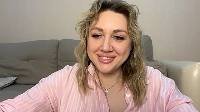 Snapshot of VickyLove047 chatting on March 28, 2026, 6:40 pm VickyLove047 online show from March 28, 2026, 6:40 pm