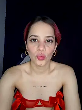 Snapshot of franchezkavegaaa chatting on March 10, 2025, 2:37 pm franchezkavegaaa online show from March 10, 2025, 2:37 pm