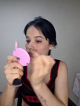 Snapshot of franchezkavegaaa chatting on September 13, 2025, 12:05 pm franchezkavegaaa online show from September 13, 2025, 12:05 pm