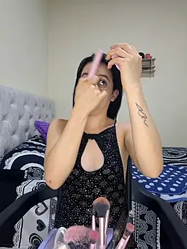 Snapshot of franchezkavegaaa chatting on November 3, 2025, 12:06 pm franchezkavegaaa online show from November 3, 2025, 12:06 pm