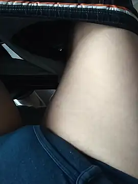 Dannydy2015 online show from December 17, 2025, 1:33 am