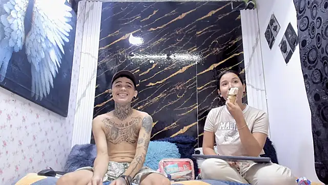 exotic hot couple online show from June 24, 2026, 7:35 pm