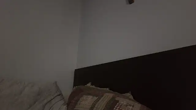 Snapshot of meximaloo1 chatting on November 9, 2025, 9:18 am meximaloo1 online show from November 9, 2025, 9:18 am