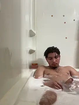 Snapshot of meximaloo1 chatting on March 24, 2026, 4:17 am meximaloo1 online show from March 24, 2026, 4:17 am