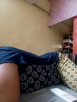 Snapshot of sunita-doll chatting on February 25, 2026, 1:59 am sunita-doll online show from February 25, 2026, 1:59 am