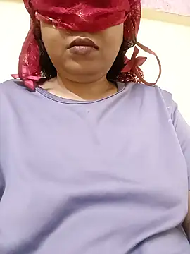 Snapshot of sunita-doll chatting on June 17, 2026, 11:12 am sunita-doll online show from June 17, 2026, 11:12 am