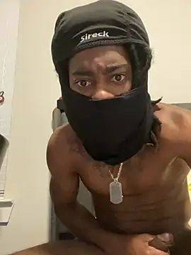 siscobob03 online show from December 16, 2024, 11:55 am