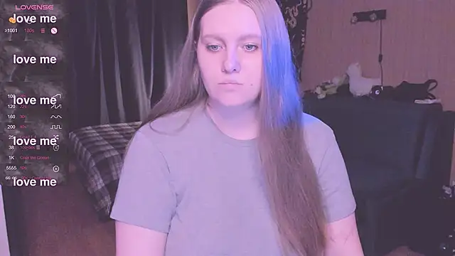 Alice Dreamgirl  online show from October 16, 2025, 11:22 am