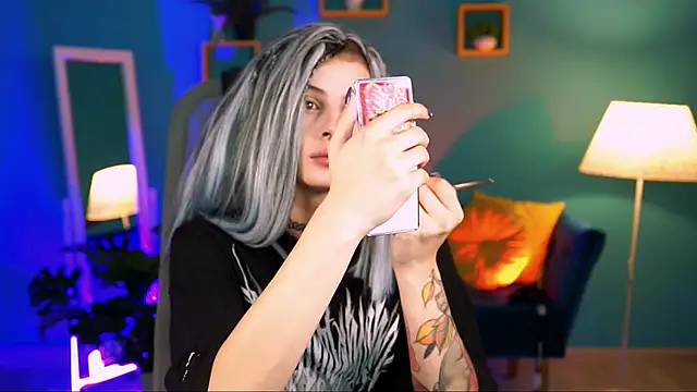 JadeCastle  online show from November 15, 2025, 3:26 am