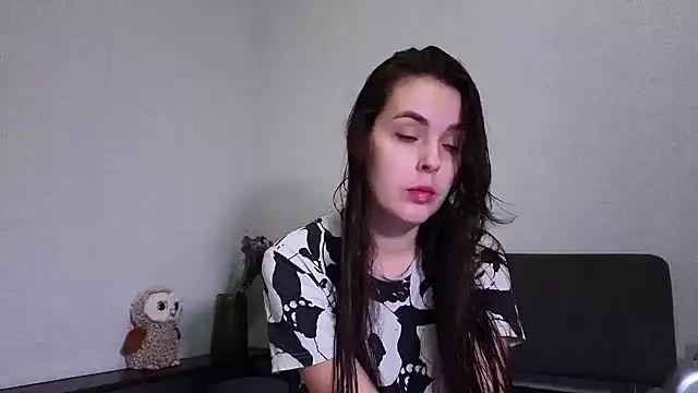 Lissabel online show from September 18, 2025, 7:49 pm