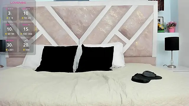 hotmature1 online show from March 26, 2026, 11:05 am