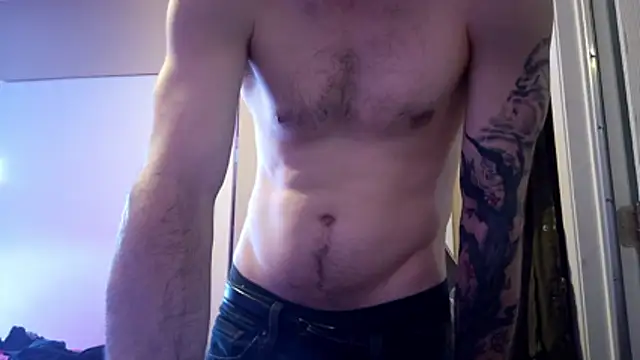 Huntzg23 online show from March 11, 2026, 7:42 pm