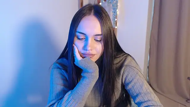 IrinaShayk18 online show from December 26, 2024, 7:35 am