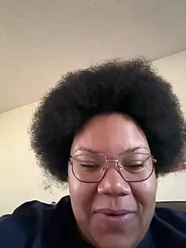 InterRacialFacial7296 online show from February 8, 2026, 10:57 pm