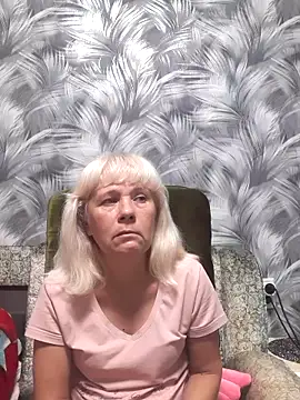 sakura blonde online show from October 10, 2025, 2:54 am