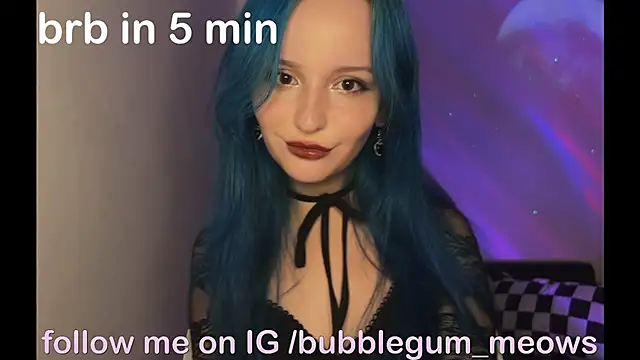 Snapshot of bumble_bee chatting on February 14, 2025, 3:47 pm bumble bee online show from February 14, 2025, 3:47 pm