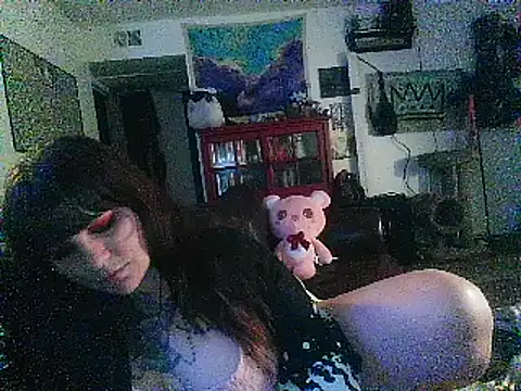 Snapshot of marieforest chatting on December 19, 2024, 12:45 am marieforest online show from December 19, 2024, 12:45 am