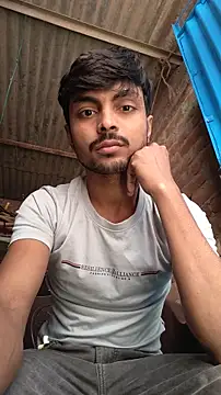 Suraj223kumar online show from November 26, 2025, 3:18 am