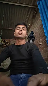 Suraj223kumar online show from December 1, 2025, 9:03 am