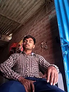 Snapshot of Suraj223kumar chatting on February 28, 2026, 5:19 am Suraj223kumar online show from February 28, 2026, 5:19 am