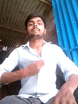 Snapshot of Suraj223kumar chatting on March 9, 2026, 11:14 am Suraj223kumar online show from March 9, 2026, 11:14 am