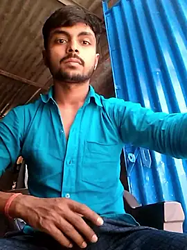 Snapshot of Suraj223kumar chatting on March 11, 2026, 6:52 am Suraj223kumar online show from March 11, 2026, 6:52 am