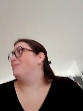 Pegy86 online show from December 17, 2024, 10:01 am