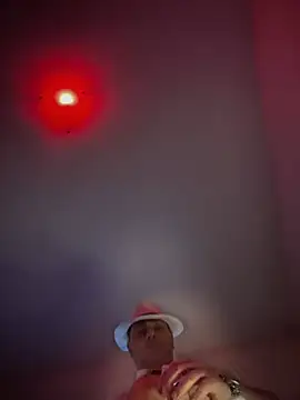 SecretlyDD online show from February 14, 2025, 4:41 pm