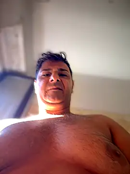 SecretlyDD online show from September 28, 2025, 8:42 am