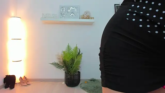 Snapshot of Julya_Anna chatting on January 25, 2025, 6:34 am Julya Anna online show from January 25, 2025, 6:34 am