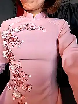 Lucy limon online show from March 5, 2026, 1:40 pm