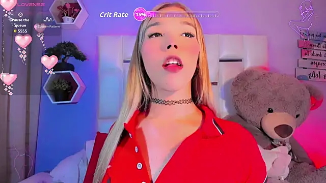 Snapshot of Aileen_18 chatting on November 22, 2025, 7:35 pm Aileen 18 online show from November 22, 2025, 7:35 pm