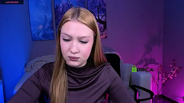 playful sophie online show from November 26, 2025, 8:10 pm